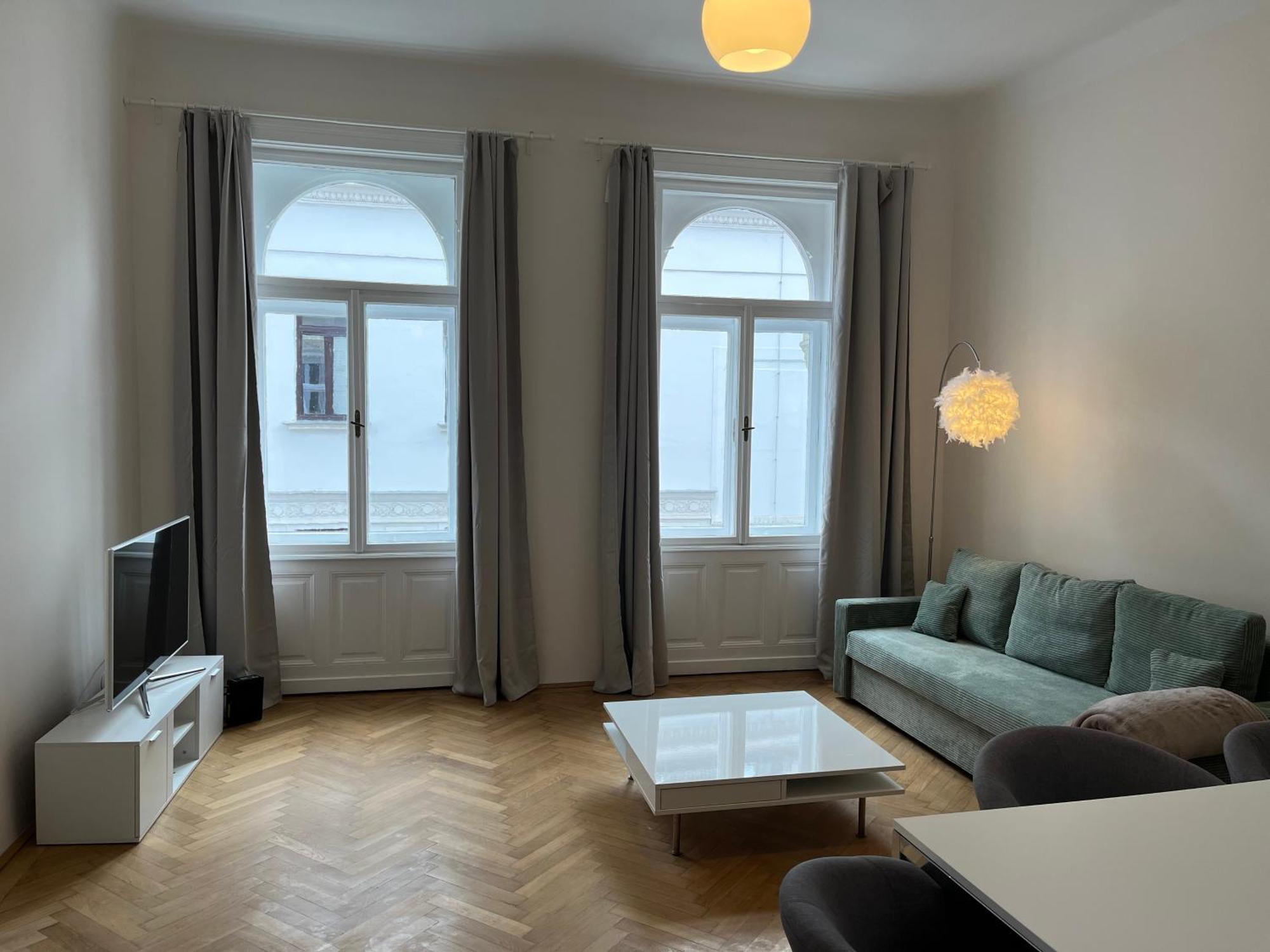 Grosszuegiger Wiener Altbau Gleich Neben Schoenbrunn Kültér fotó